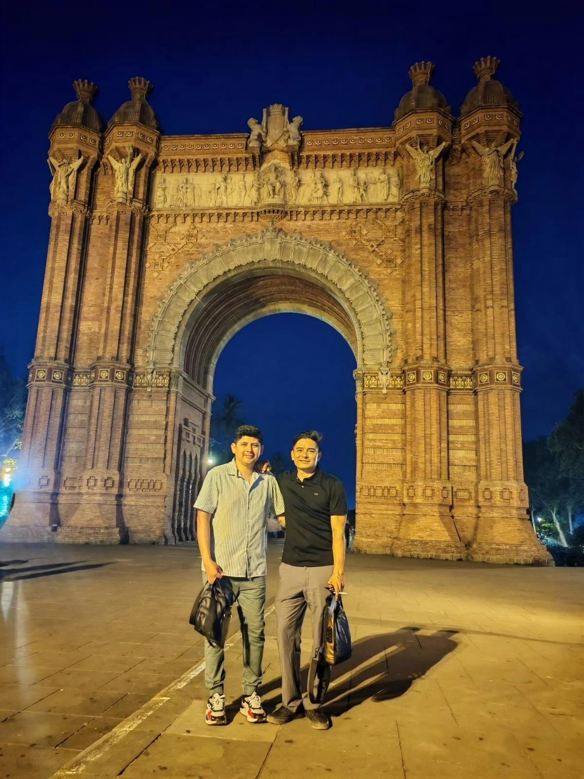 Familia viajando con nuestras ofertas